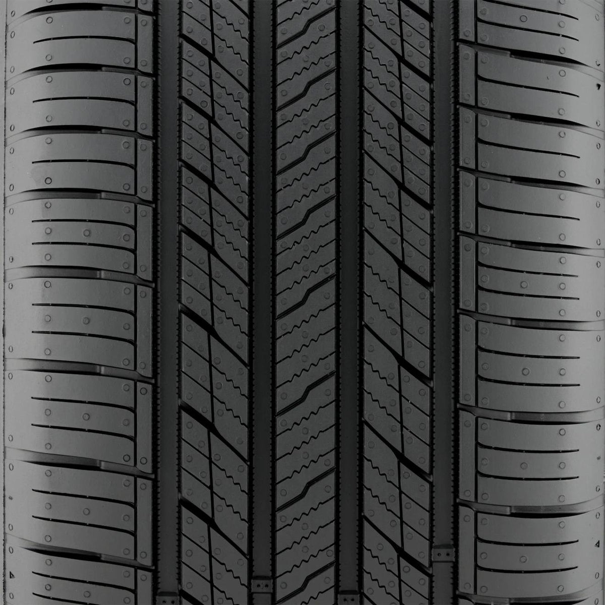 Hankook 225/60R17 Dynapro HPX Tire - 1030848