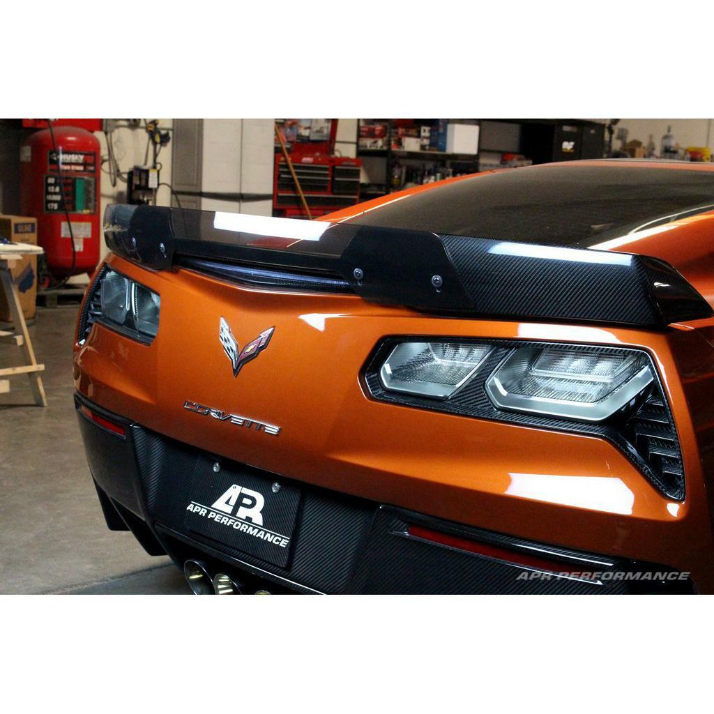 APR Carbon Fiber Tail light Bezel (2014-up Corvette C7) - CBX-C7TBEZEL