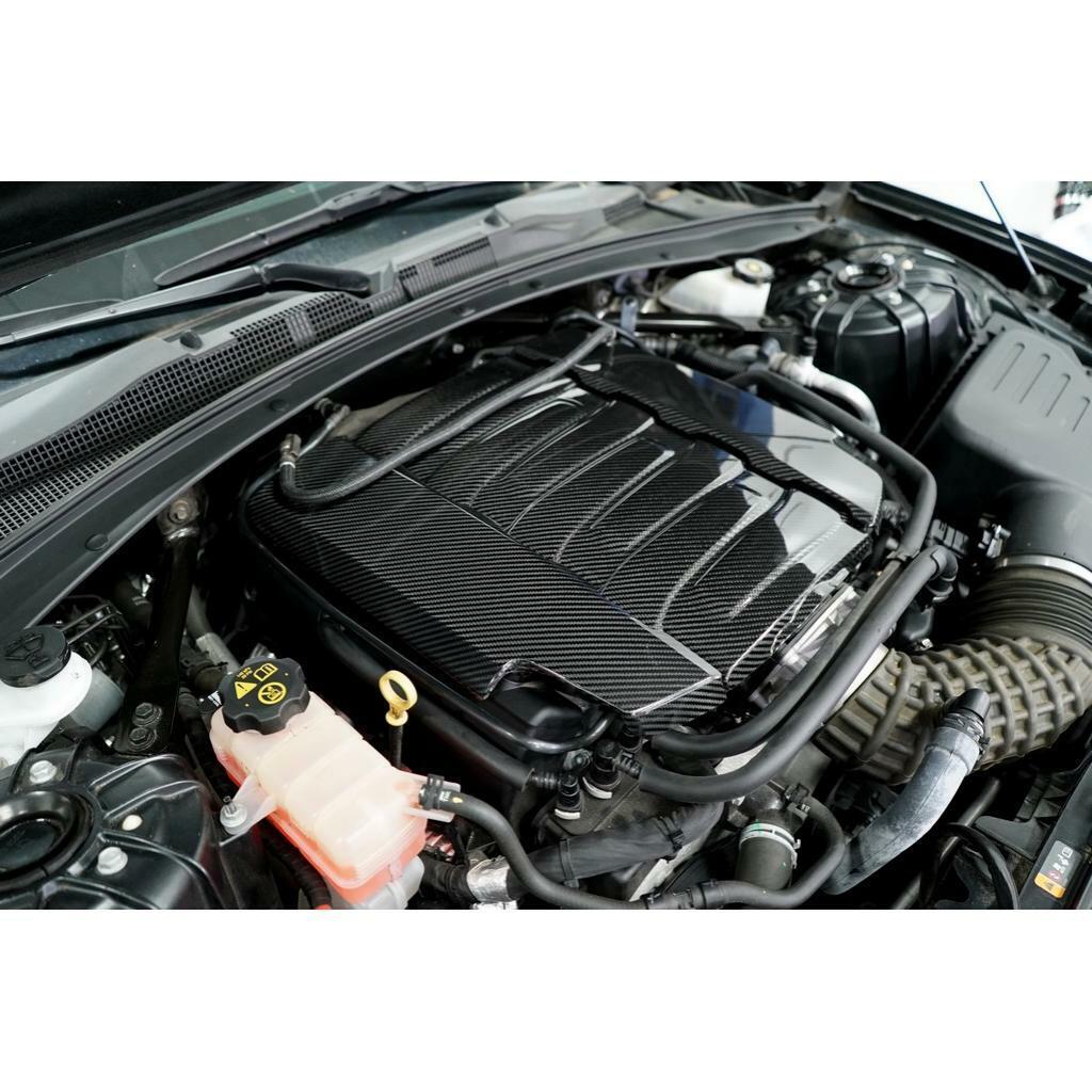 APR Carbon Fiber Engine Plenum Cover (2016+ Camaro SS LT1) - CBE-CMOENG