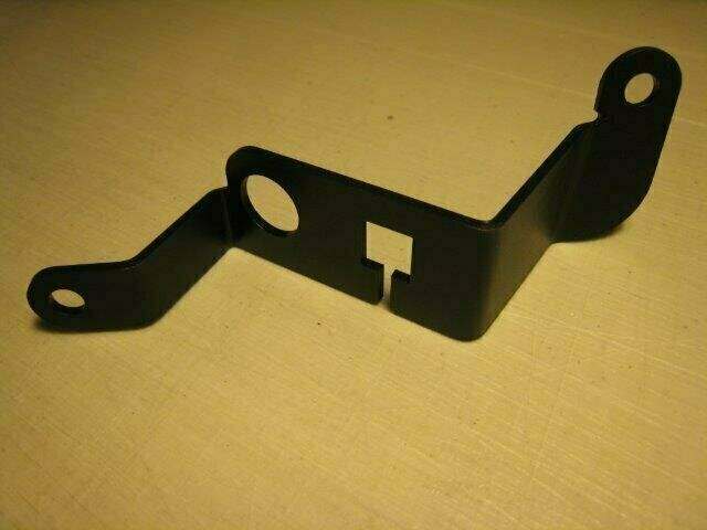Anchor Room 03-04 Cobra Throttle/Cruise Cable Bracket