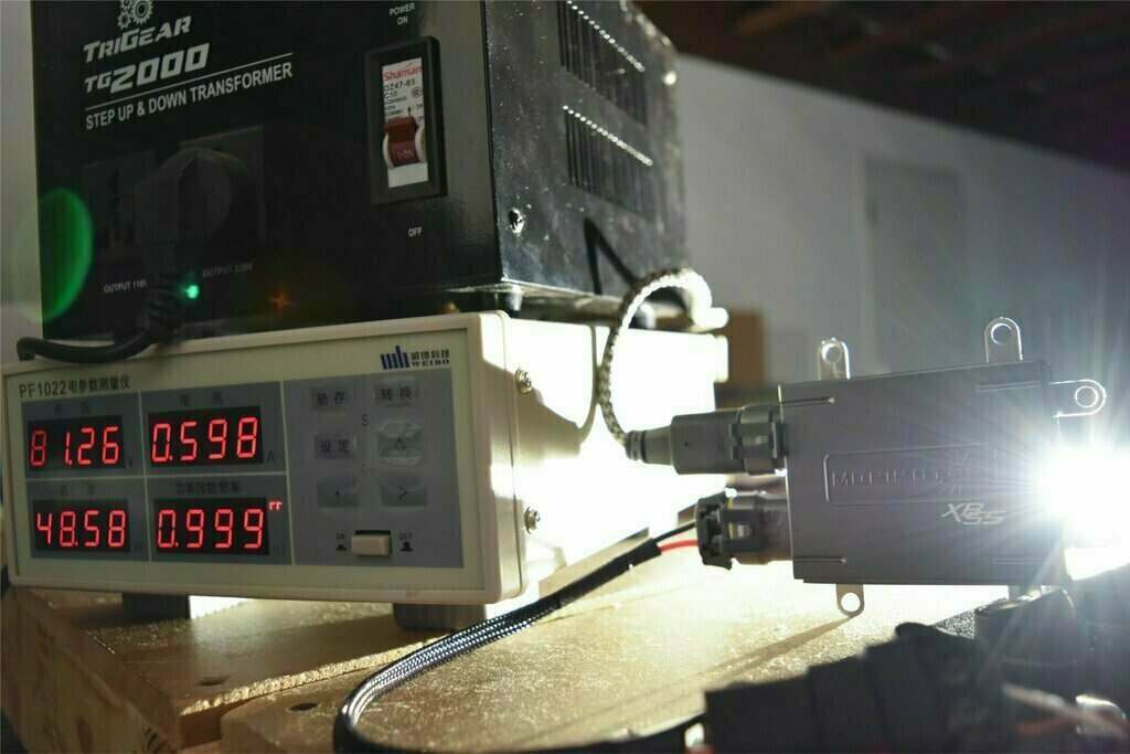 Morimoto 50w / D2S:  XB Ballast (Universal) - BL22