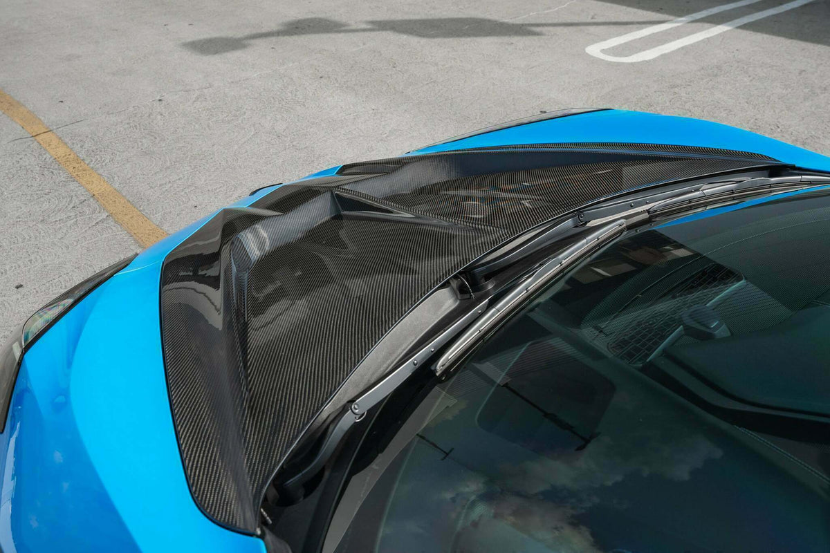 Streethunter Designs C8 Corvette Hood Carbon Fiber