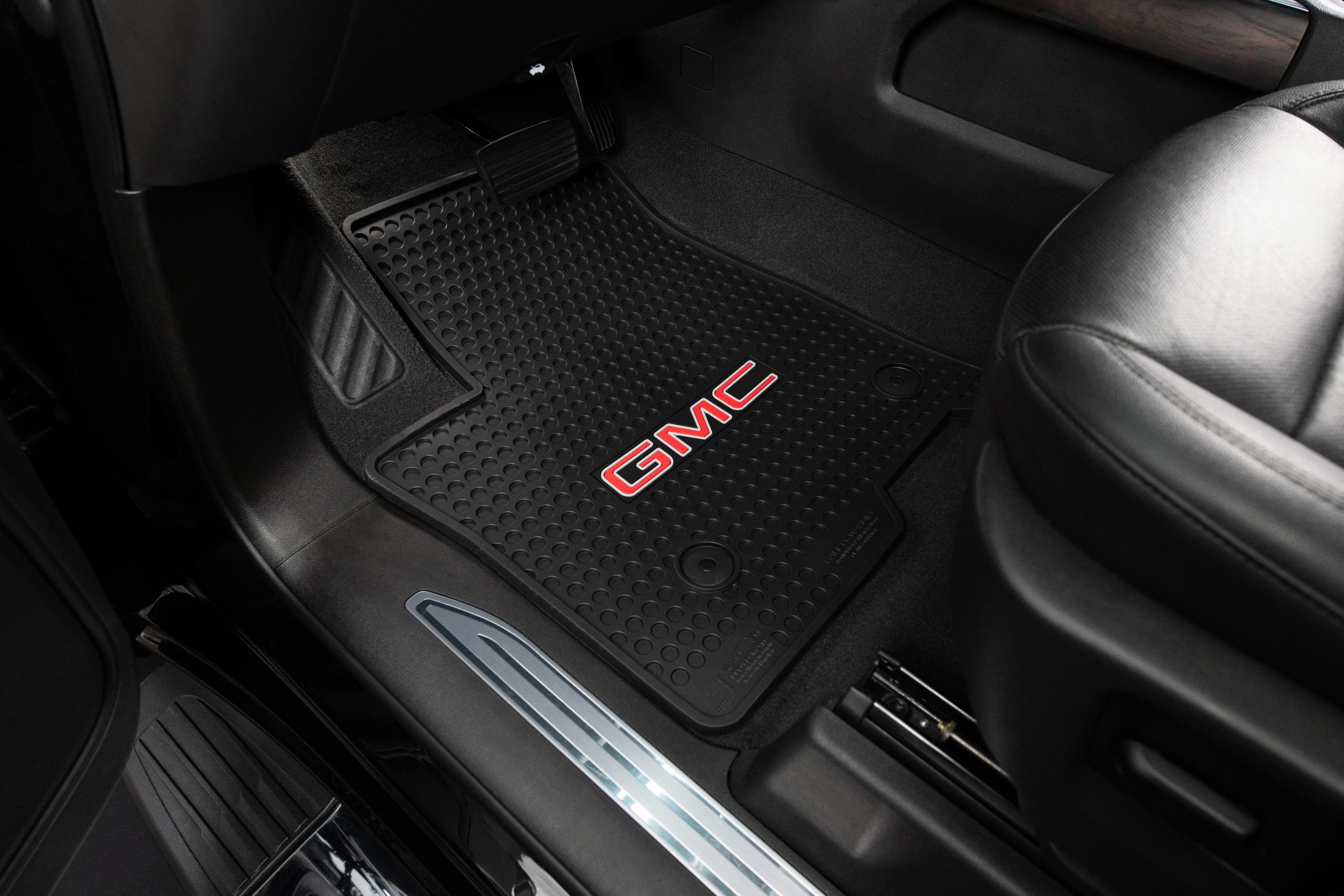 Lloyd Mats All-Season Rubber Mats with Logo - 3pc set (2 Front/1 Rear) (2021-2026 Yukon) - 595315-3