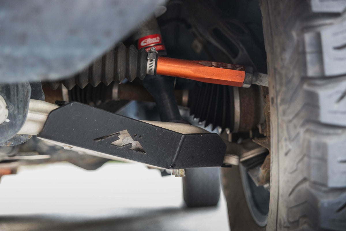 Mountains2Metal Lower Control Arm Skid Plates - Bronco 6G - BR6-SKP-LCA