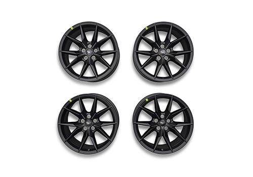 Ford Performance 19"x9.5" & 19"x10" Wheel Kit - Black (2024-2026 Mustang) - M-1007K-DHB