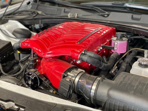 Whipple Superchargers WK-3022-30 Gen 6 3.0L W185RF Supercharger Kit (2018-2021 300, Charger, Challenger 6.4L)