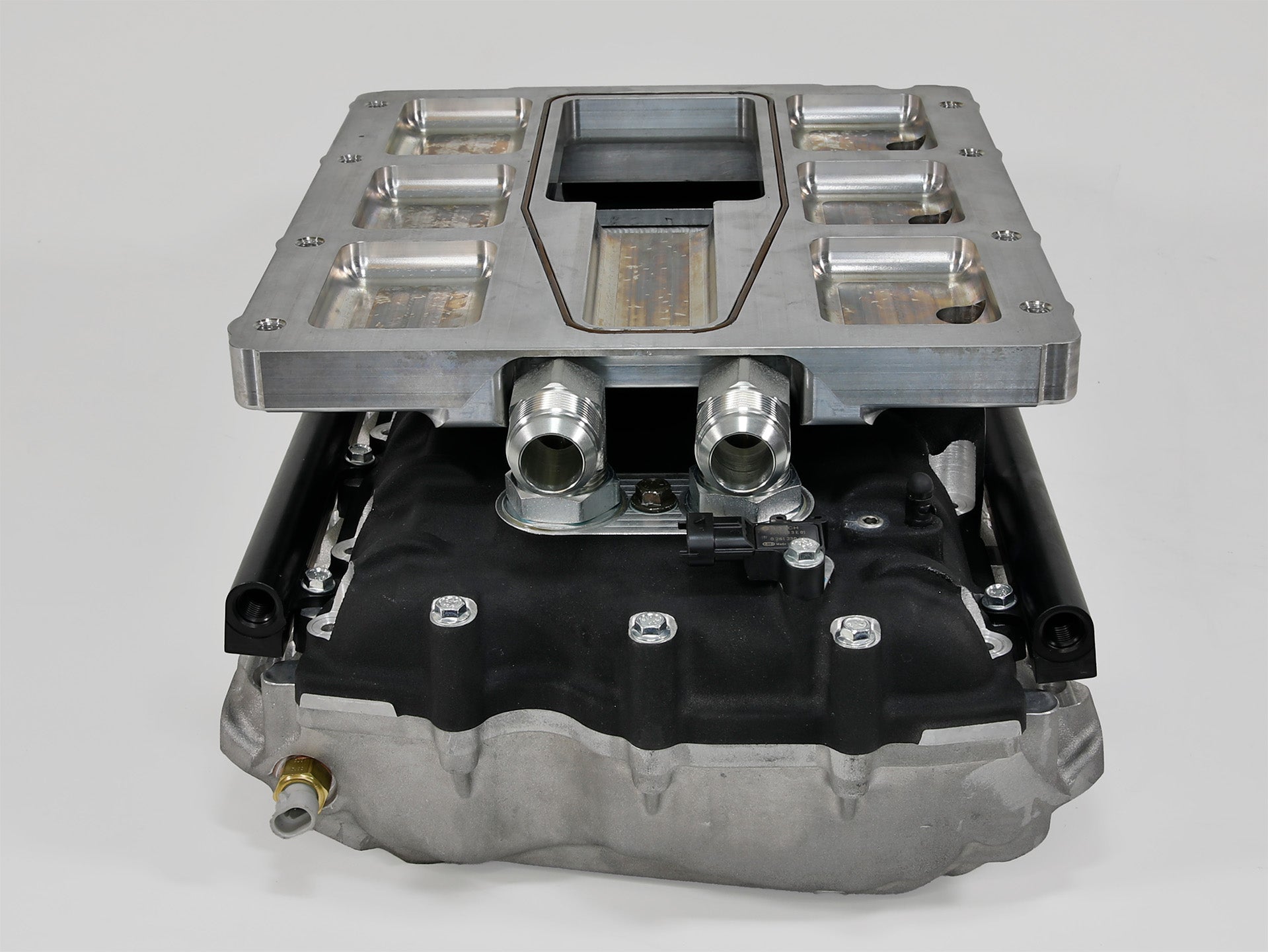 Magnuson M.O.A.B. manifold rear view