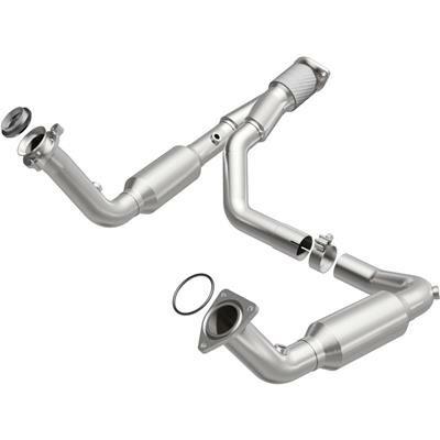Magnaflow Direct-Fit Catalytic Converter (2007-2007 GMC Envoy,2007-2009 Trailblazer,2007-2007 Rainier) - 5451650