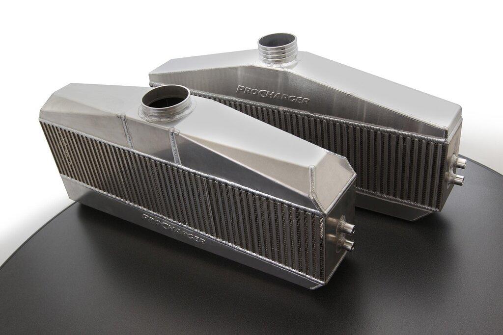 ATI Procharger AIGO3A-003 Air to Air I/C, 1300 HP, 3.5" Inlet/Outlet Top/Side - RACE - 4.5" 3 CORE C6 Corvette