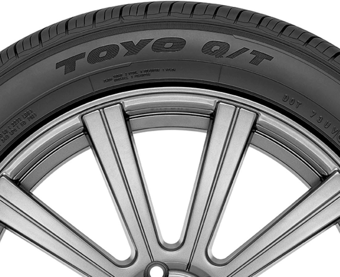 Toyo Tires OPEN COUNTRY Q/T 235/60R17 102T OPQT TL Tire - 318160