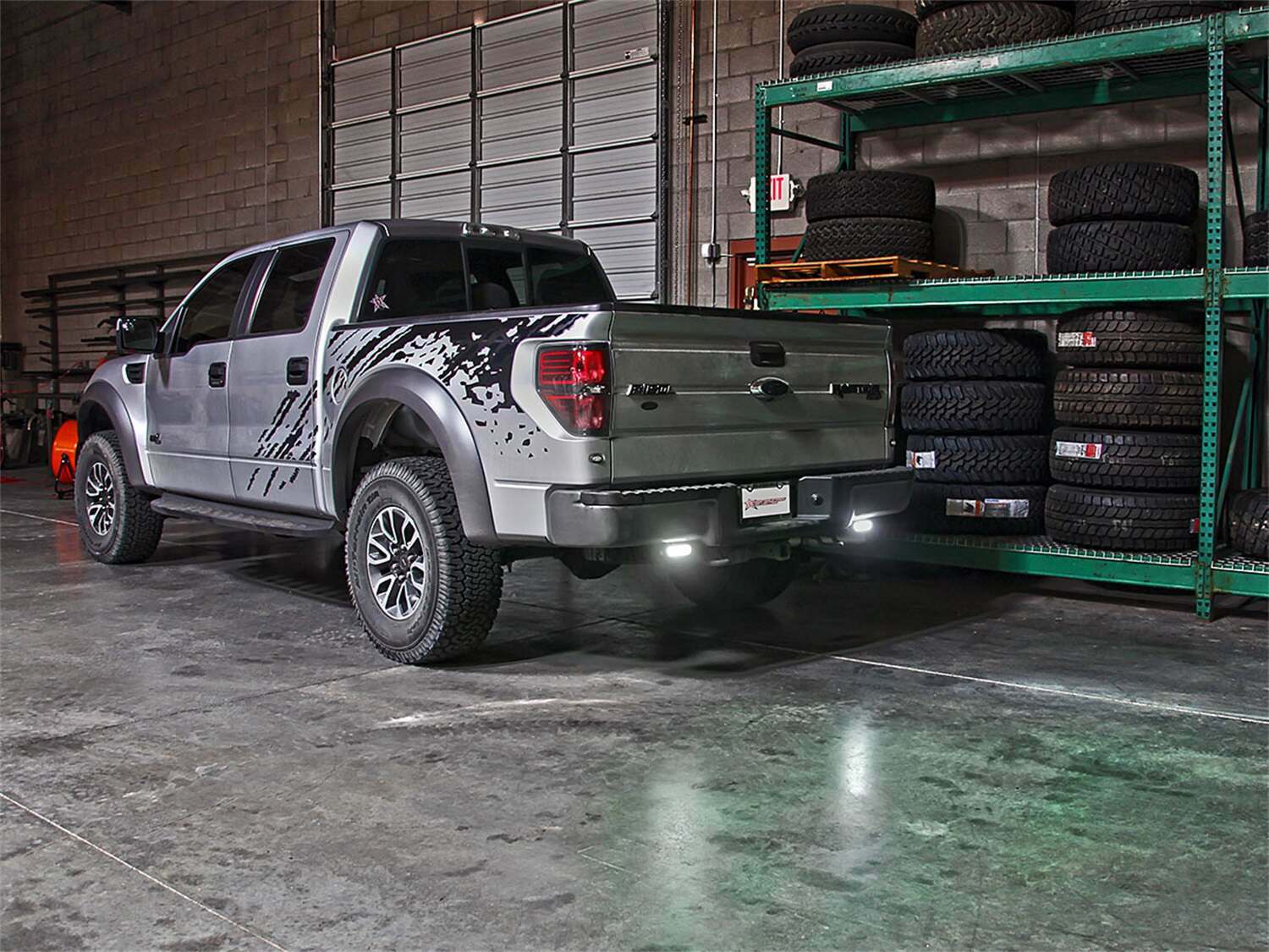 RIGID Industries Rigid Back-Up Kit, Includes 2 Sr-Q Series Pro Flood Diffused, Surface Mount - 980023