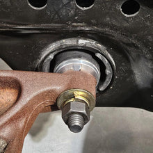 Kelltrac Differential Bushing Upgrade Kit - Rubber (2015-2026 Mustang) - KTI-BUK15RD