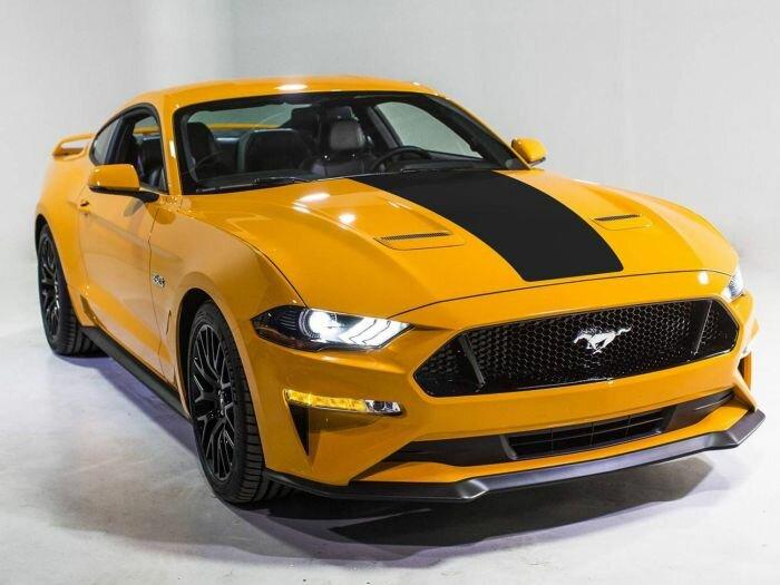 Ford Graphics Kit - White, Single Hood Stripe (2018-2026 Mustang) - VJR3Z-6320000-D