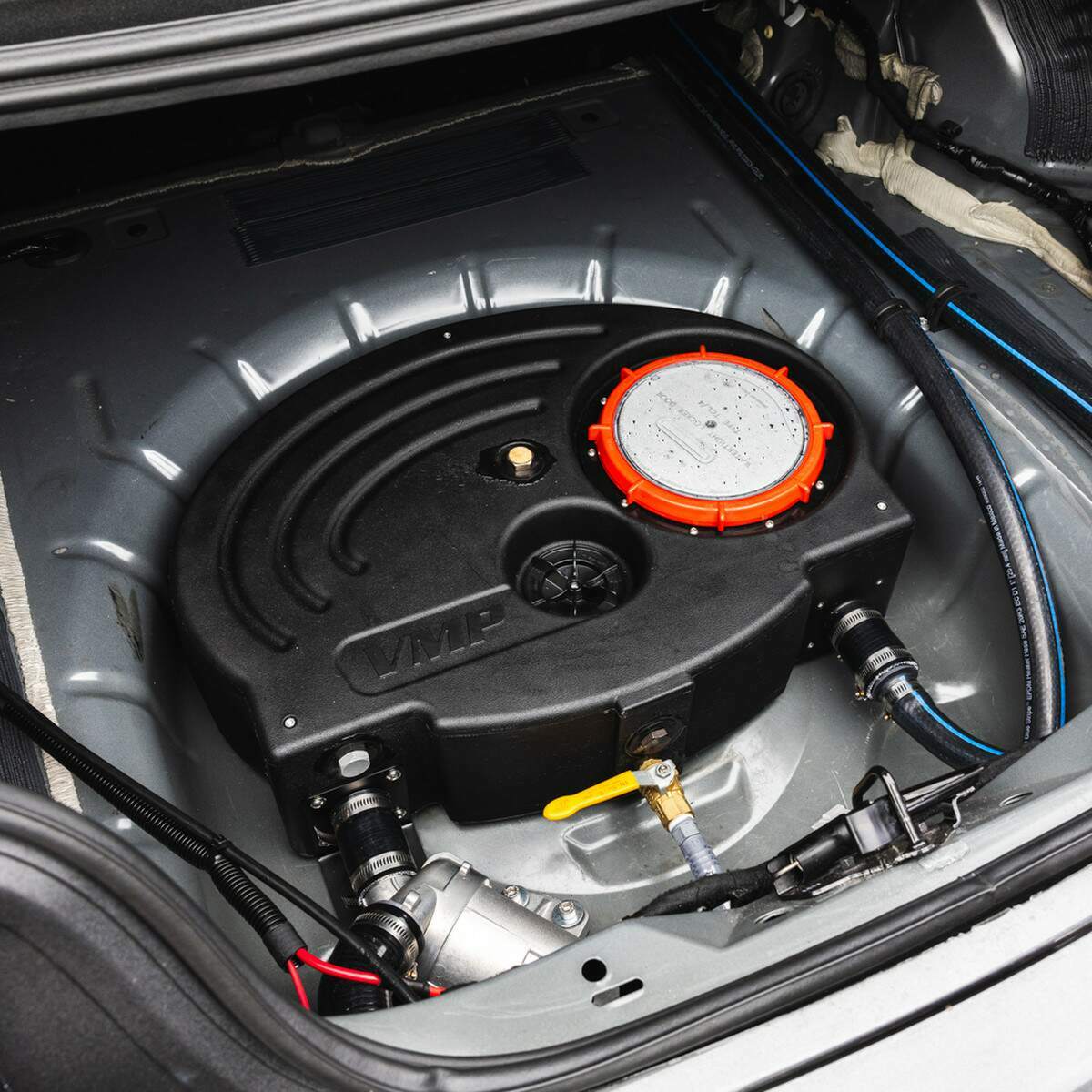 VMP Trunk Ice Tank w/ Accessory Kit (1979-2023 Mustang) - VMP-ICE200